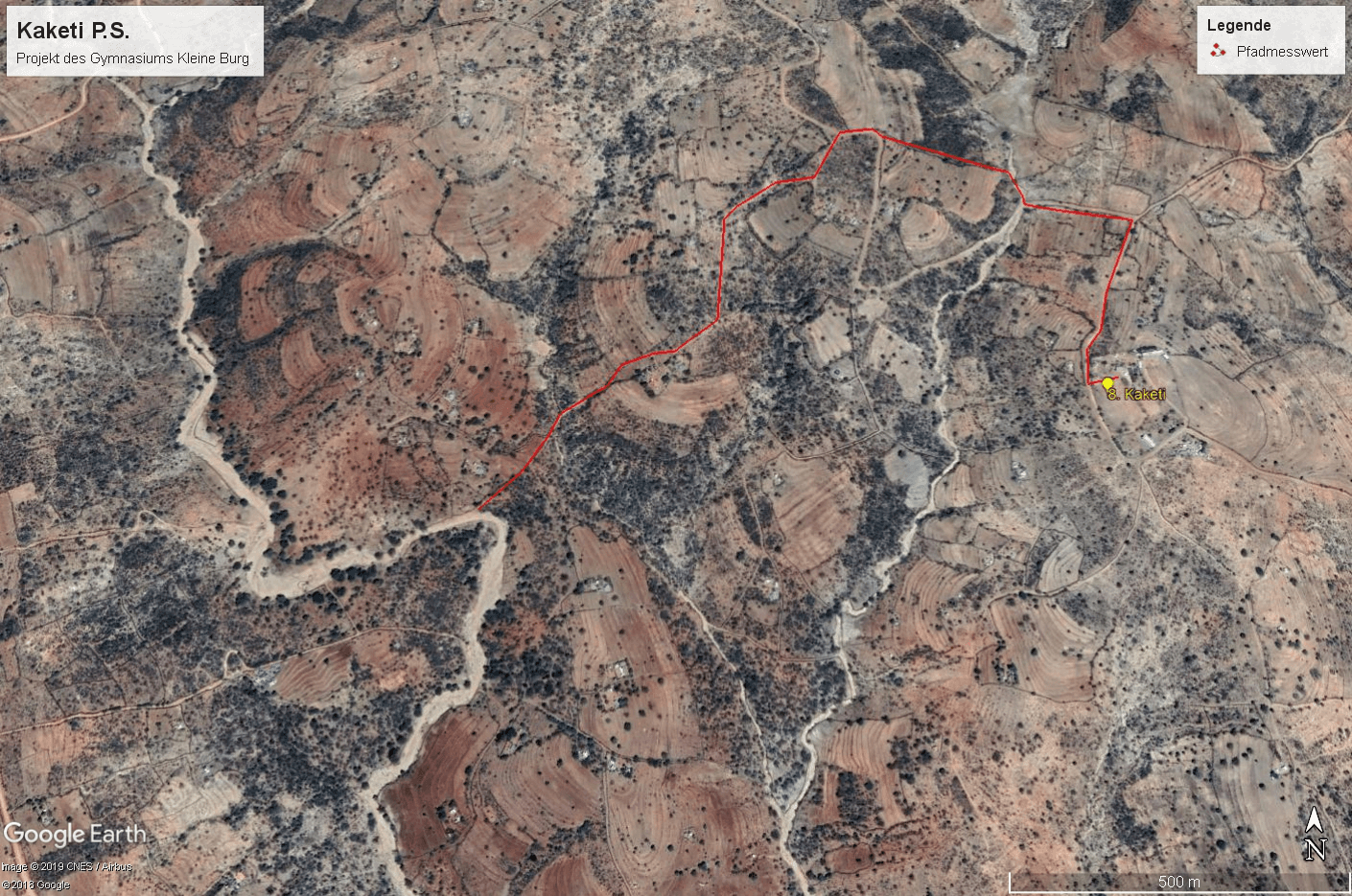 Blick von oben auf die Kaketi Primary School